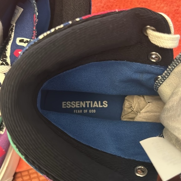 Men’s Converse Multiple Color Sneakers - Picture 7 of 8